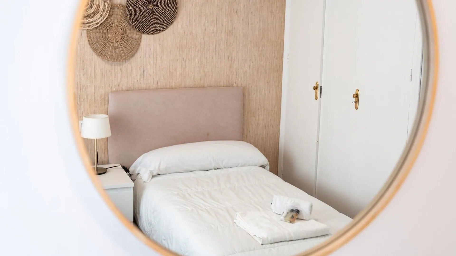 Beachside Centre Duplex 6Pax Fuengirola Spain