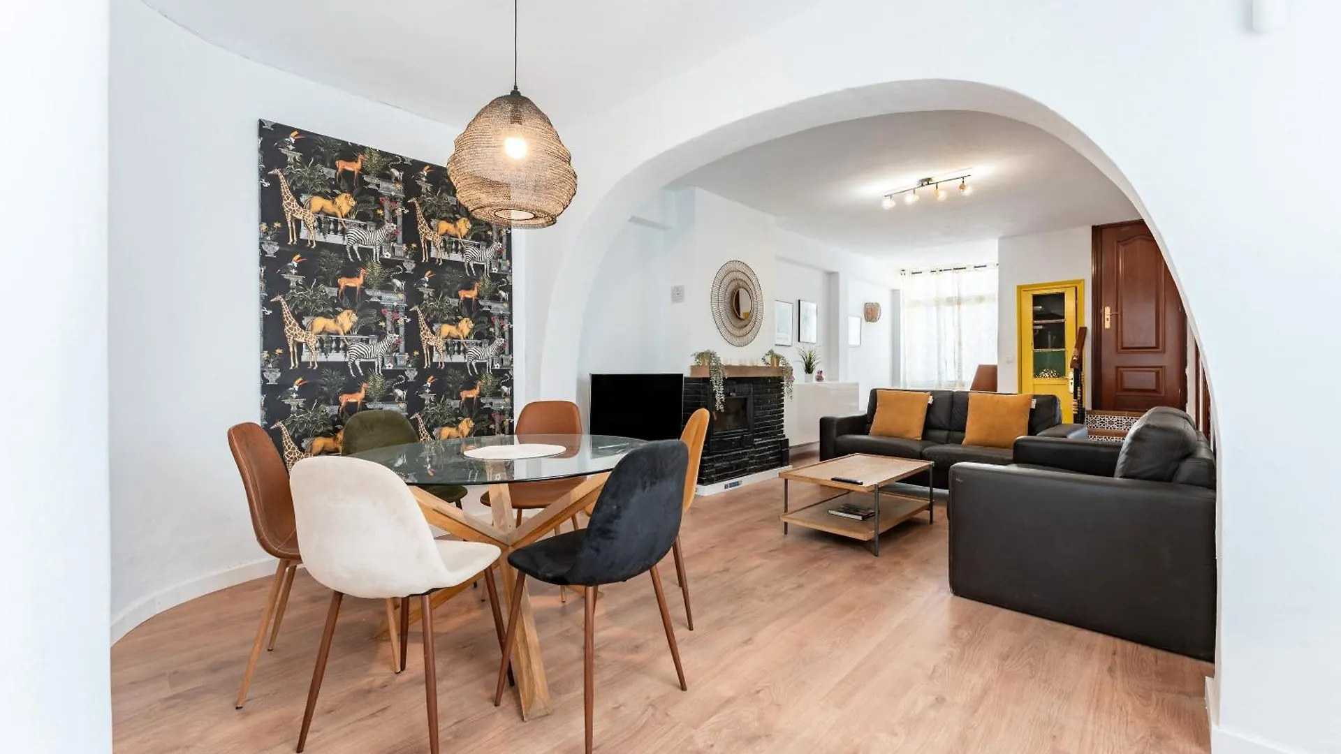 Beachside Centre Duplex 6Pax Fuengirola